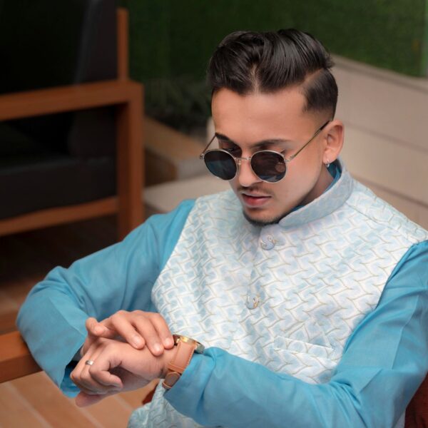pexels-photo-14768019.jpeg U.S. Polo Assn. Senior Kurtas - Tan / Navy