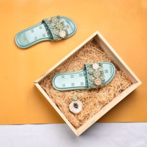New Balance Women Slides - Navy / Rose