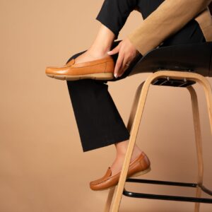 Hush Puppies Senior Comfort Shoes - Tan / Navy