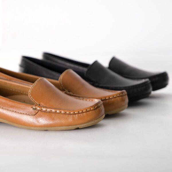 pexels-photo-27256413.jpeg Clarks Senior Loafers - Beige / Brown