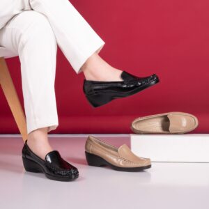 Clarks Senior Comfort Shoes - Beige / Brown